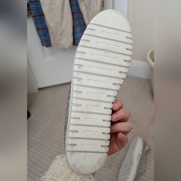 Silver Metallic Italian Leather Women's Slip-On Shoes Size 9.5 - Picture 7 of 8